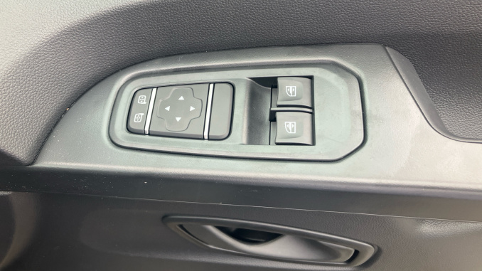 Renault Trafic Swb Diesel SL30 Blue dCi 150 Advance [Safety] Van EAG9 - Image 22